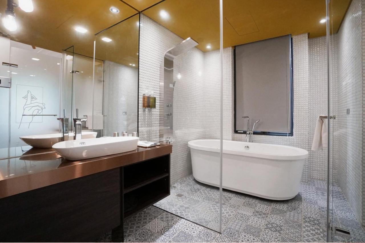 Thinker Hotel Yingge Exterior photo
